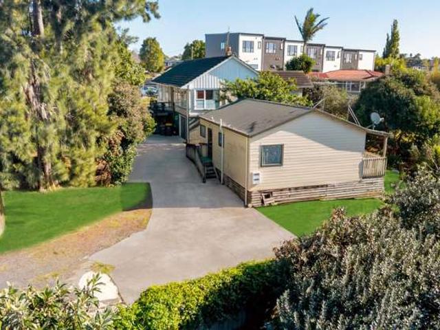 House for sale in Howick