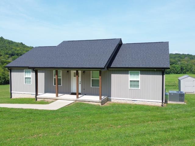 House for sale in Gordonsville, Middle Tennessee