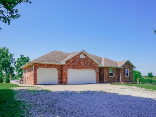 House for sale in Buffalo, Missouri