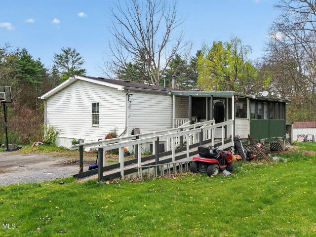 House for sale in Brainard, New York