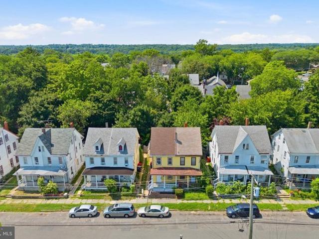 Townhouse for sale in Bridgeton, New Jersey
