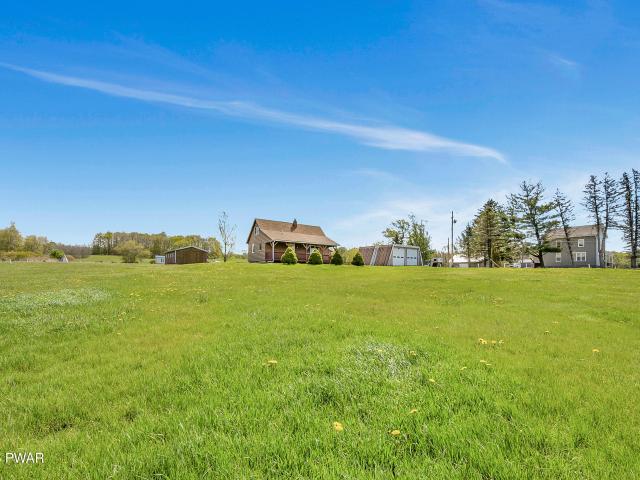 House for sale in Hamlin, Pennsylvania