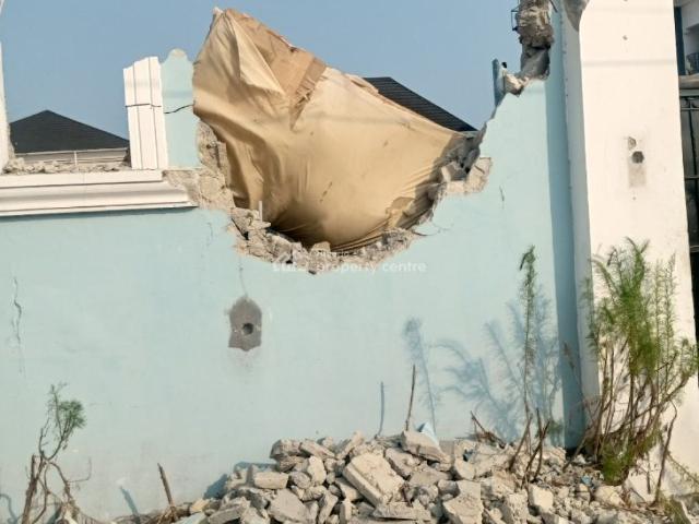 Land for sale in Ikeja , Abuja