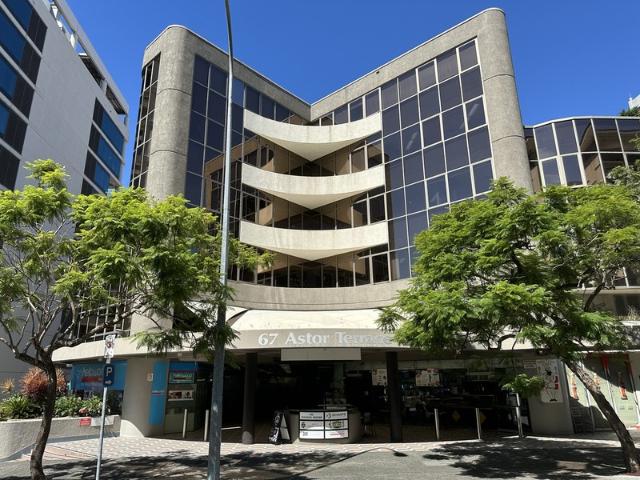 Office for rent in Toombul, Queensland