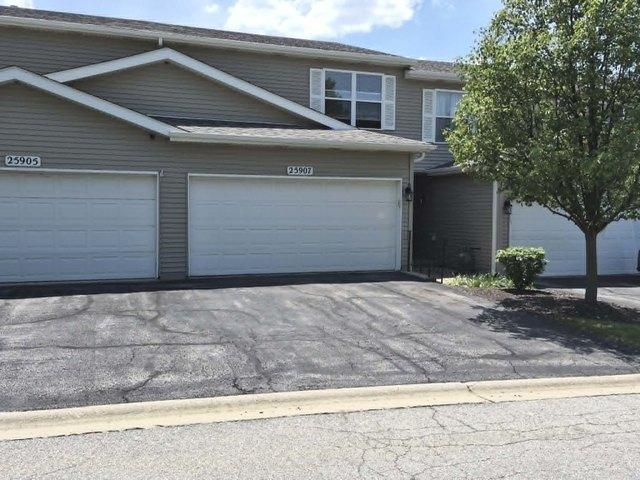 Townhouse for sale in Monee, Illinois