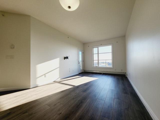 Apartment for rent in Wedgewood, Alberta