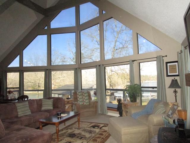 House for sale in Barry, Missouri