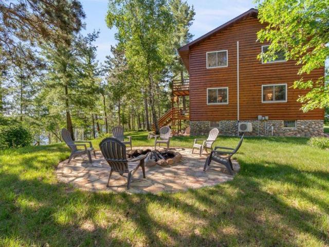 House for sale in Hubbard, Minnesota