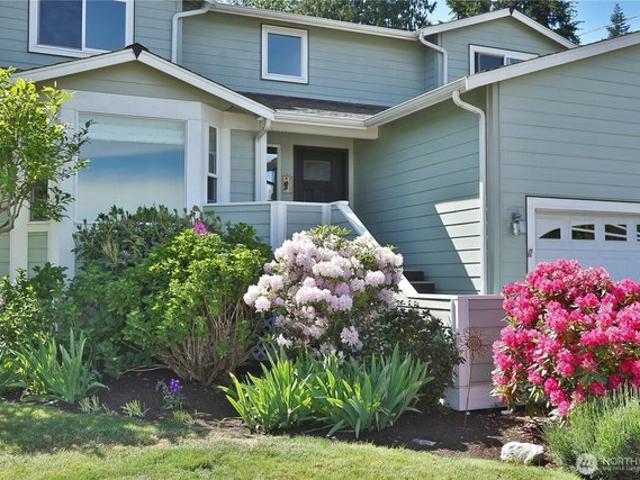 House for sale in Langley, Washington
