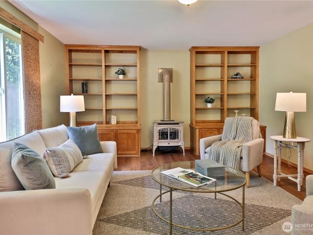 House for sale in Langley, Washington