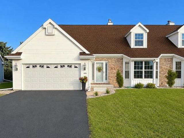 Condo for sale in Oshkosh, Wisconsin