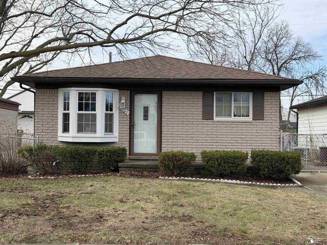 House for sale in Trenton, Michigan