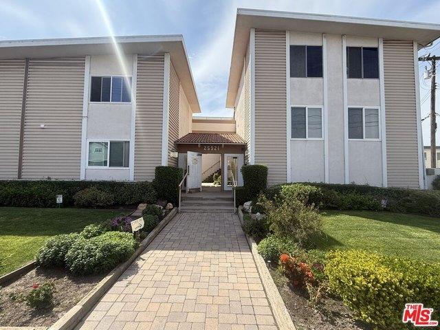Condo for sale in Lomita, California