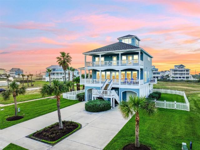 House for sale in Galveston, Texas