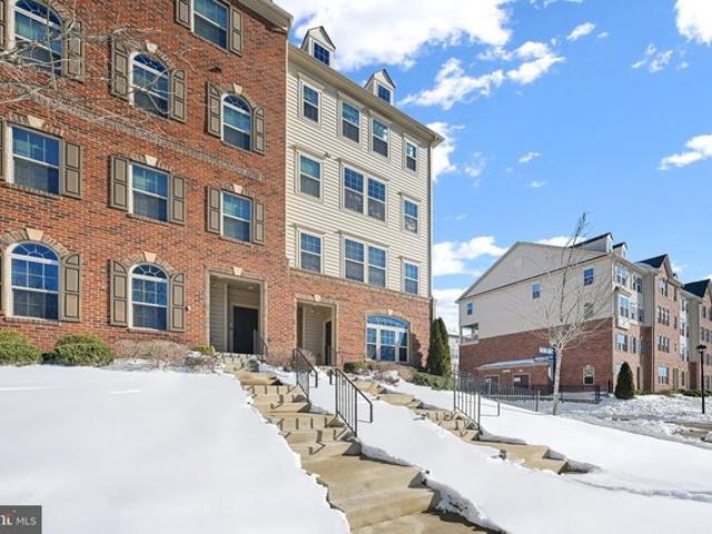 Condo for sale in Virginia