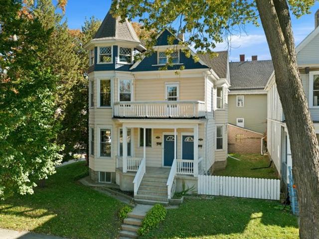 House for sale in Milwaukee, Milwaukee County