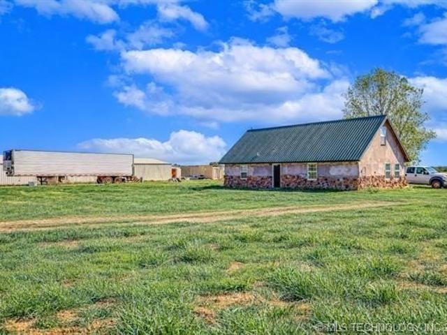 Farm for sale in Nowata, Nowata County