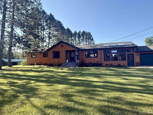 House for sale in Crystal Falls, Michigan