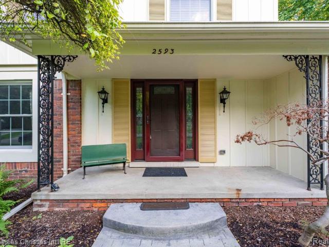 House for sale in Troy, Michigan