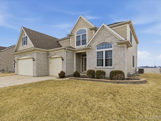 House for sale in North Aurora, Illinois