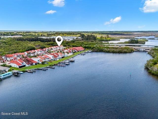 Townhouse for sale in Merritt Island, Florida