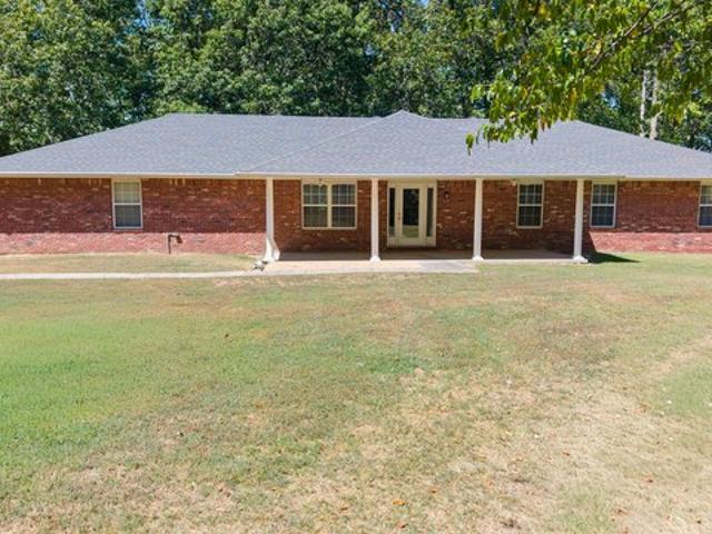 House for sale in Seligman, Barry County
