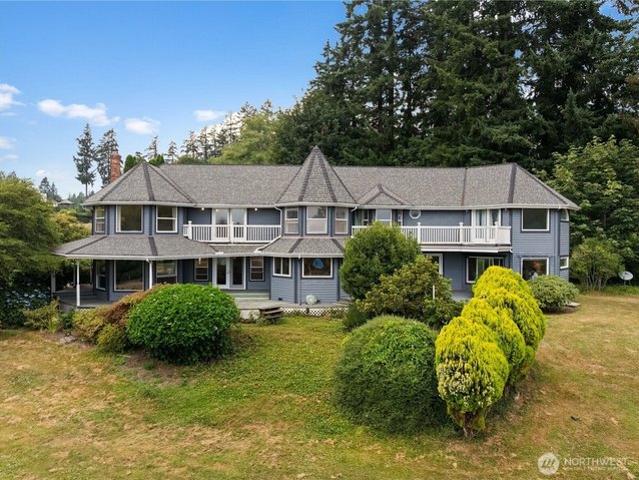 House for sale in Belfair, Washington