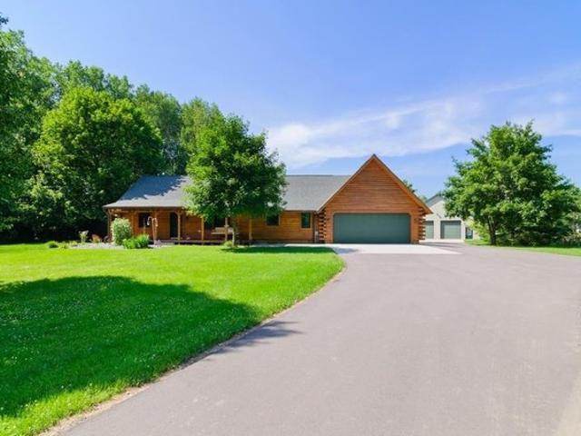 House for sale in Suamico, Wisconsin