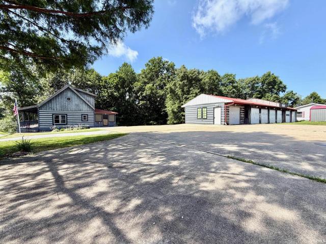 House for sale in Bedford, Indiana
