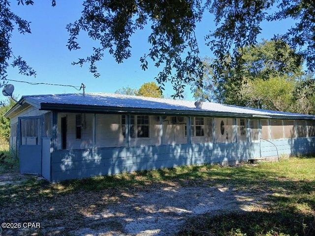 House for sale in Altha, Florida
