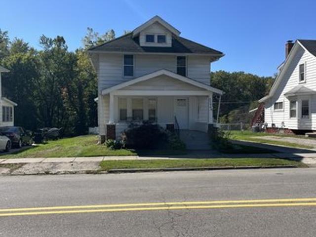 House for sale in Flat Rock, Wayne County