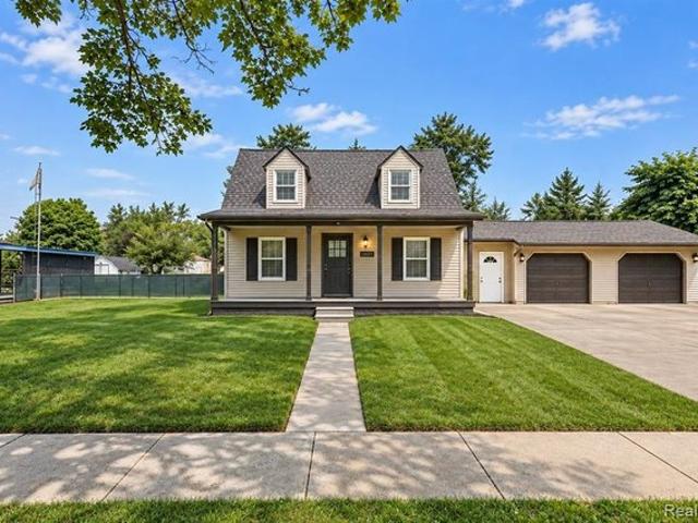 House for sale in Dearborn Heights, Wayne County