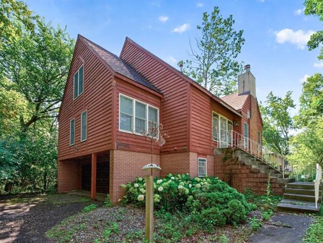 House for sale in Oakdale, Minnesota