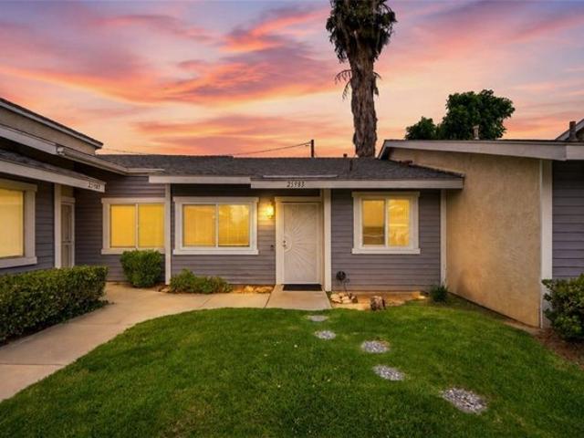 Condo for sale in Hemet, California