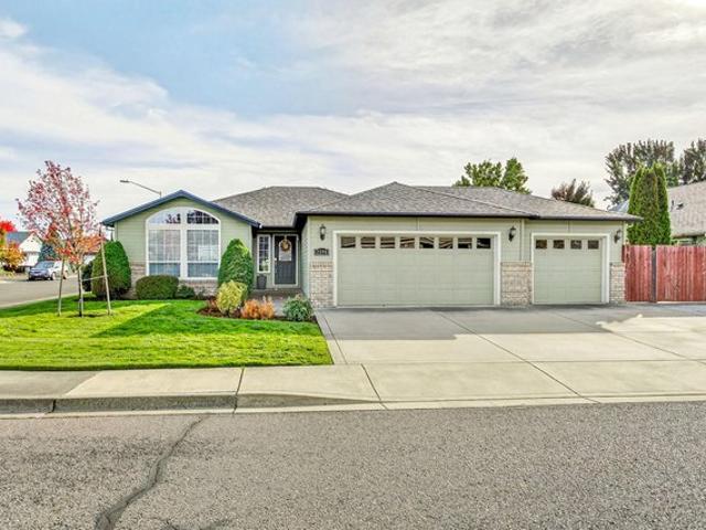 House for sale in Oregonia