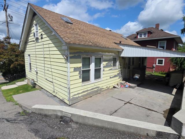 House for sale in New York