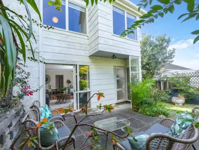 House for sale in Auckland, Oroua County