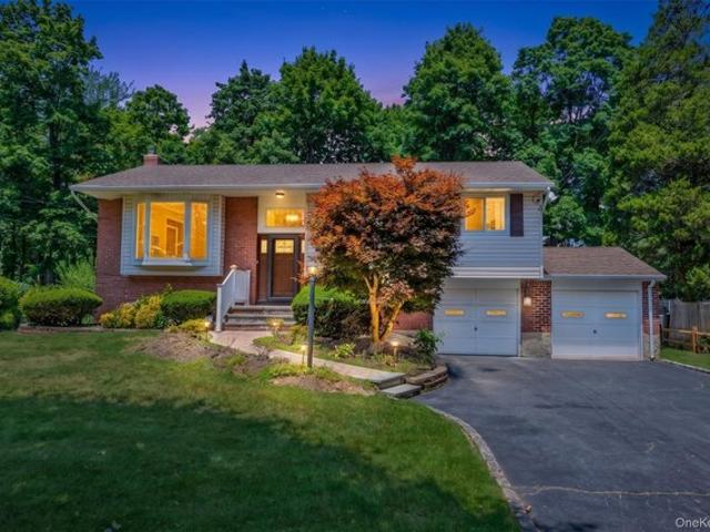 House for sale in Huntington, New York