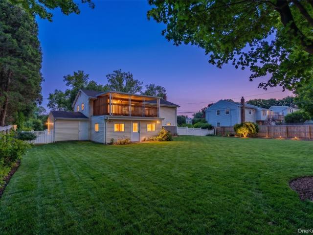 House for sale in Huntington, New York