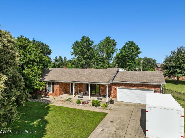 House for sale in Mount Washington, Kentucky