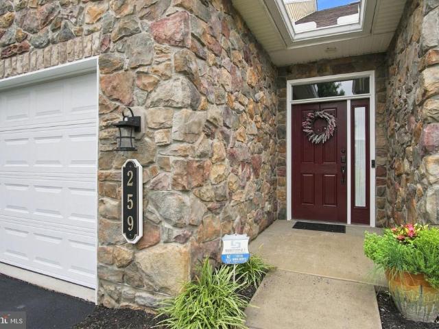 Condo for sale in Cumberland, Pennsylvania