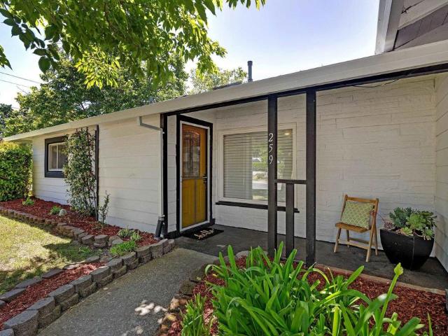 House for sale in Pleasant Hill, California