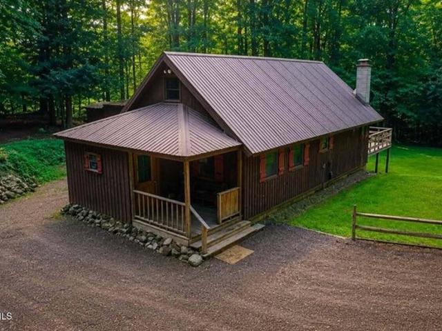 House for sale in Saint Johnsville, New York
