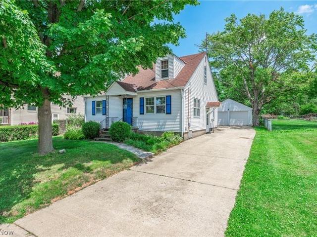 House for sale in Amherst, Ohio