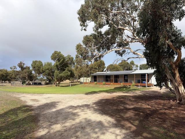 House for rent in Petherick, South Australia