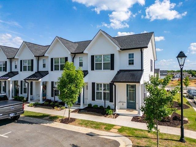 Townhouse for sale in Dalton, Georgia