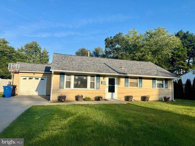 House for sale in Clayton, New Jersey