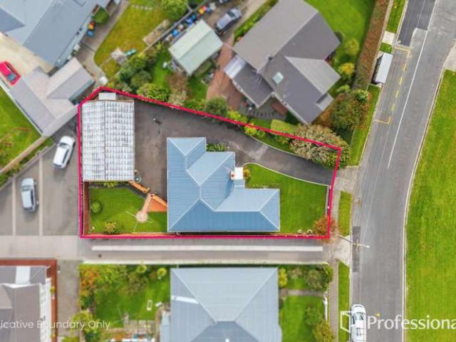 House for sale in Days Bay, Wellington