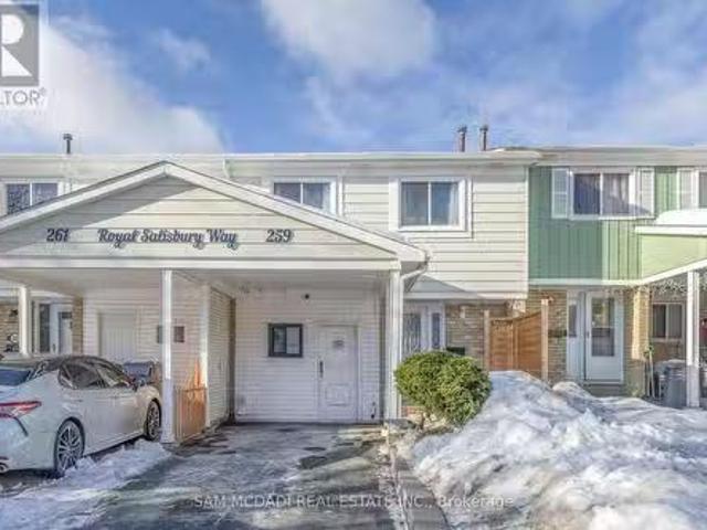 Condo for sale in Georgina, Ontario