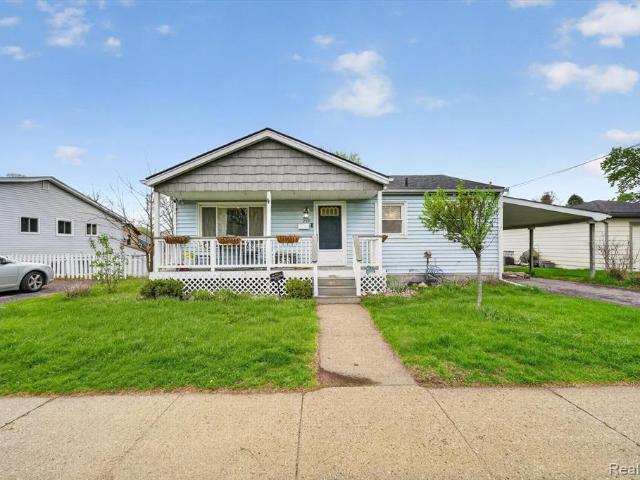 House for sale in Romeo, Michigan